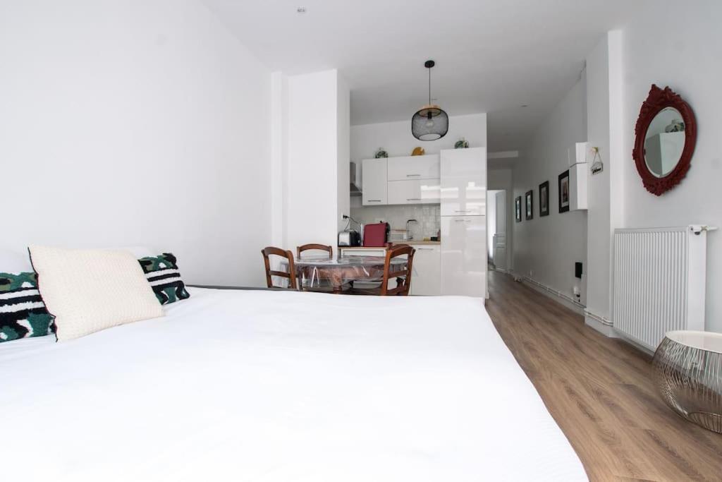 Hsh Traversiere-Boulogne-Billancourt I Appartement 4P Buitenkant foto